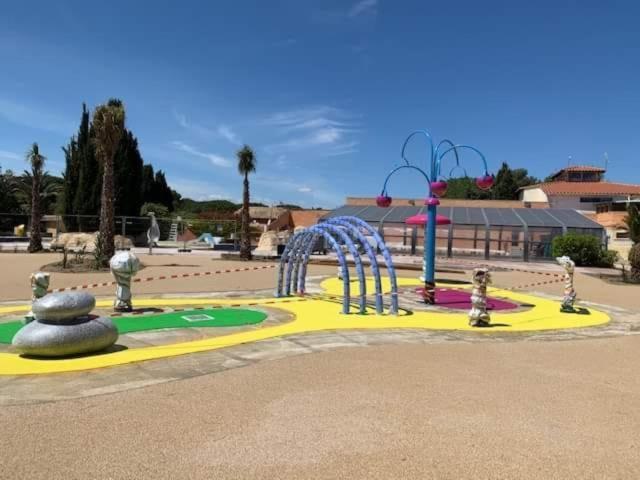Coco - Camping Le Mar Estang Кане Екстериор снимка