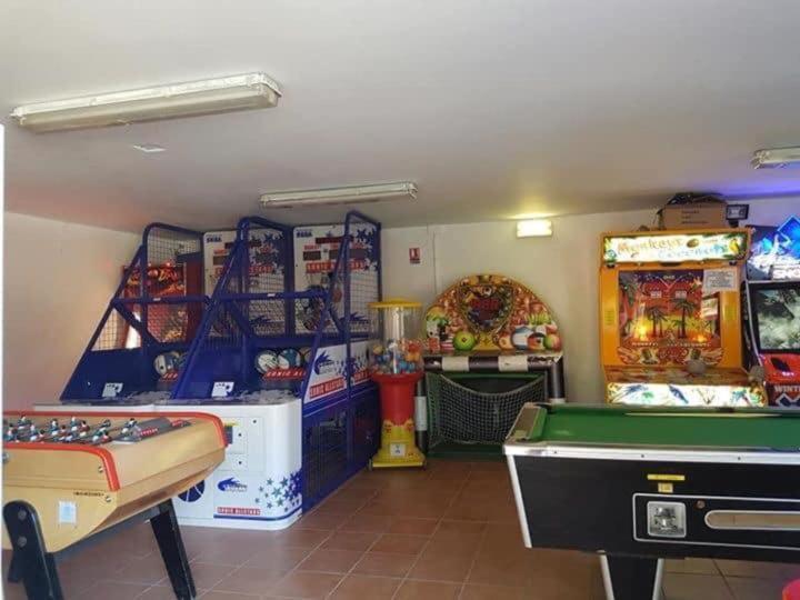 Coco - Camping Le Mar Estang Кане Екстериор снимка